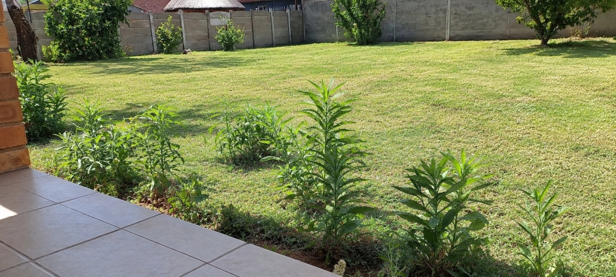 4 Bedroom Property for Sale in Adamayview North West